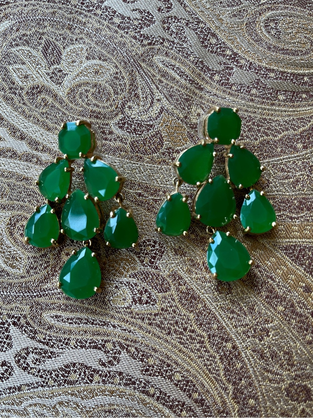 Kate Spade dressy Green Teardrop Cluster  - Gold Setting chandelier earrings